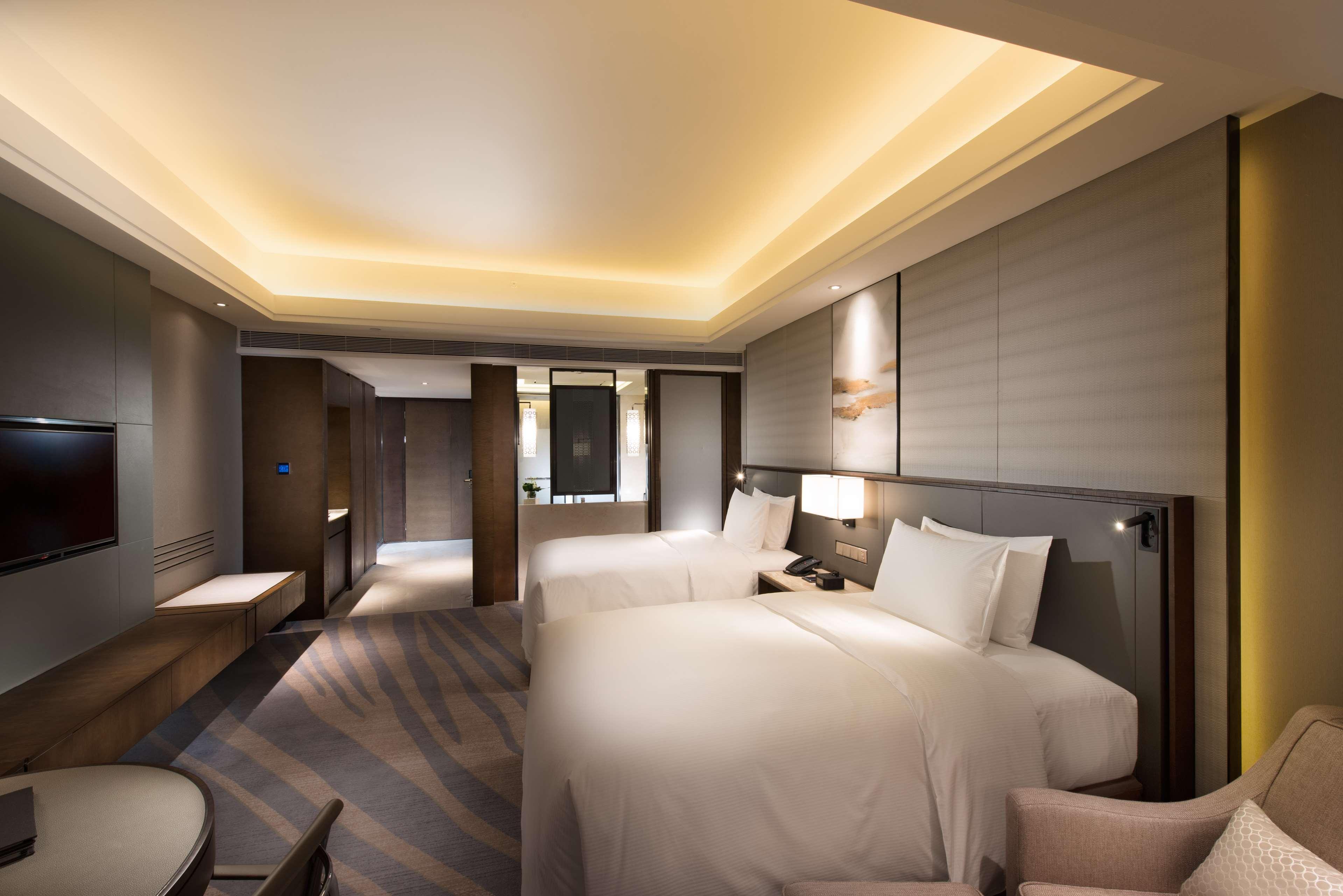 Hilton Zhoushan Exterior photo